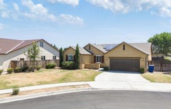 894 Himalaya Drive, Lemoore, CA 93245