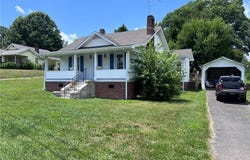 1394 Forrest Drive, Mount Airy, NC 27030