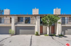 19547 Rinaldi St, Porter Ranch, CA 91326