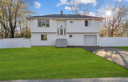 40 Alder Drive, Mastic Beach, NY 11951