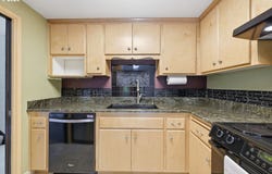 2562 BRITTANIA Pl, Eugene, OR 97405