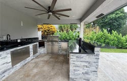 712 Juniper Pl, Wellington, FL 33414