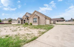 302 Echo Valley, Del Rio, TX 78840