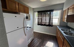 301 E Walsh Street, Centerville, IA 52544