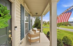 35943 FIELDSIDE Way, ROUND HILL, VA 20141
