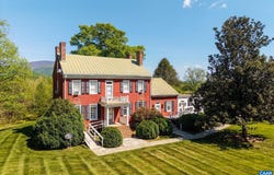 1268 GLENTHORNE LOOP, NELLYSFORD, VA 22958
