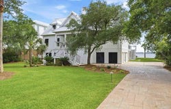 31061 Peninsula Dr, Orange Beach, AL 36561