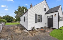 53 SEWARD Lane, ASTON, PA 19014