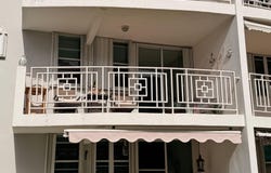 LoÃza, LoÃza, PR 00772