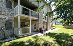 W170S7579 Gregory Dr, Muskego, WI 53150