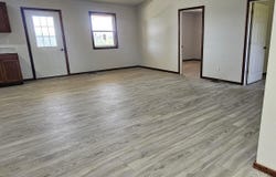 256 Foxden Drive, Gainesville, MO 65655
