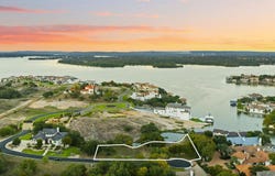 Moon Isle, Horseshoe Bay, TX 78657