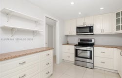 210 Sea View Dr, Key Biscayne, FL 33149
