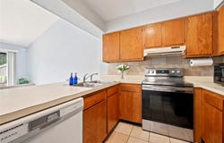 4431 SW 21ST Lane, GAINESVILLE, FL 32607