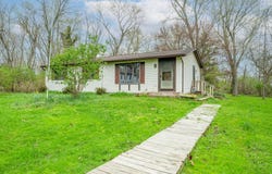 12843 S Wolcott Avenue, Sawyer, MI 49125