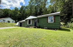 46 Chris Drive, Bradford, PA 16701