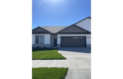 851 Armands Ln, Tiffin, IA 52340