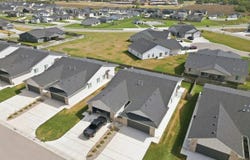 438 W Long Path Ct, Goddard, KS 67052