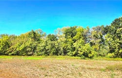 E 1000 Road, Pleasanton, KS 66075