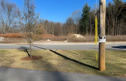 1905 Lakeview Ave, Dracut, MA 01826