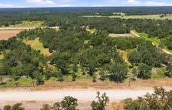 408 Cresent Bend, Cameron, TX 76520