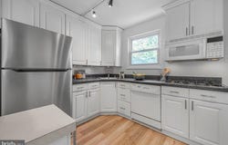 2153 CLEARVIEW Avenue, ABINGTON, PA 19001