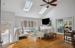 30 Squires Blvd, Hampton Bays, NY 11946