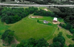 6881 NE Highway 69, Cameron, MO 64429