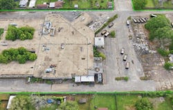5500 39th St, Groves, TX 77619
