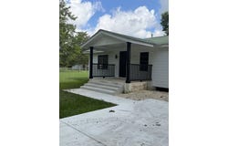 210 E Doel Bean St, Kirbyville, TX 75956