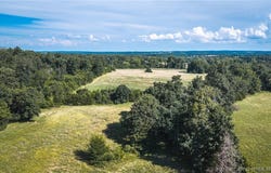 2436 Highway 17, Iberia, MO 65486