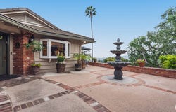 1910 Las Flores Dr, Glendale, CA 91207