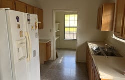 400 Capitan, Uvalde, TX 78801
