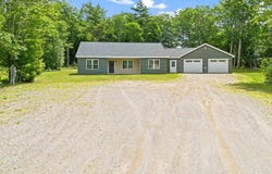 13 Chestnut Street, Unity, ME 04988