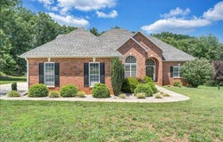 138 Holland Ct, Rustburg, VA 24588