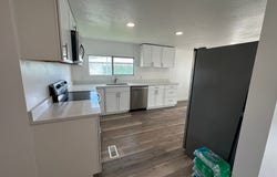 3800 S 1900 W, Roy, UT 84067