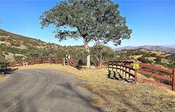 Zurich Drive, Tehachapi, CA 93561