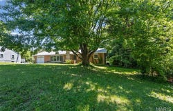 4905 Michael Drive, Godfrey, IL 62035