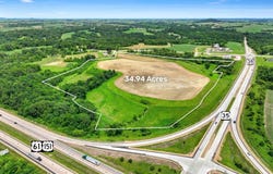 527 Badger Road, Hazel Green, WI 53811