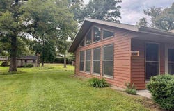 1615 1st St. E, Independence, IA 50644