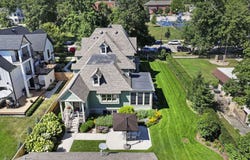 920 Geneva Street, Lake Geneva, WI 53147