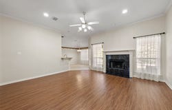 616 Pebble Creek Drive, Hewitt, TX 76643