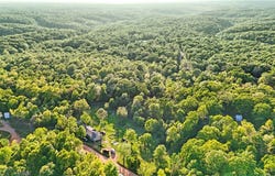 3724 Private Road 2217, Washburn, MO 65772
