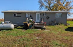 14687 540th Avenue, Wells, MN 56097