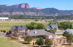 668 S 800 E, New Harmony, UT 84757