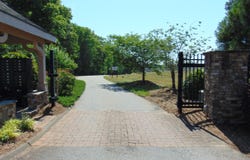 Waterstone Lane, Henderson, NC 27537