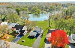 205 Willow Pond, Penfield, NY 14526