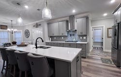 398 POPLAR Ln, Holly Springs, MS 38635