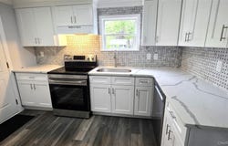 525 Riverleigh Avenue, Riverhead, NY 11901
