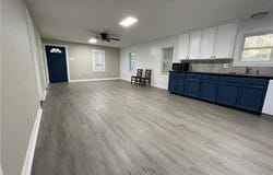 335 Stephens Loop, Lake City, TX 78368